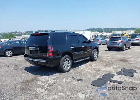 2008 GMC Yukon Denali z USA, uszkodzony, nr VIN 1GKFK63838J101794